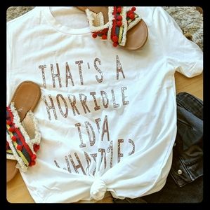 💮NWT Graphic T💮